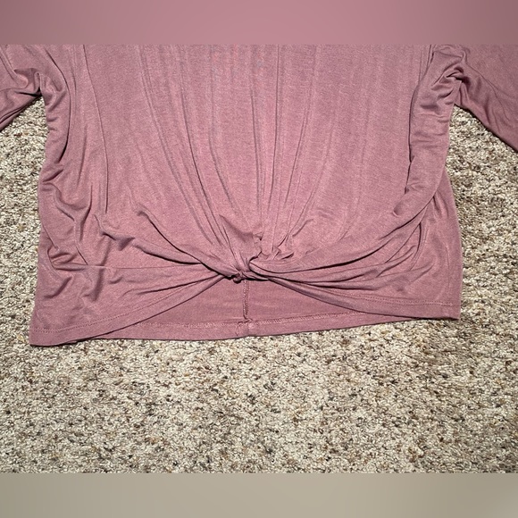NWOT Boutique Women’s Mauve Top Size M - Picture 5 of 6
